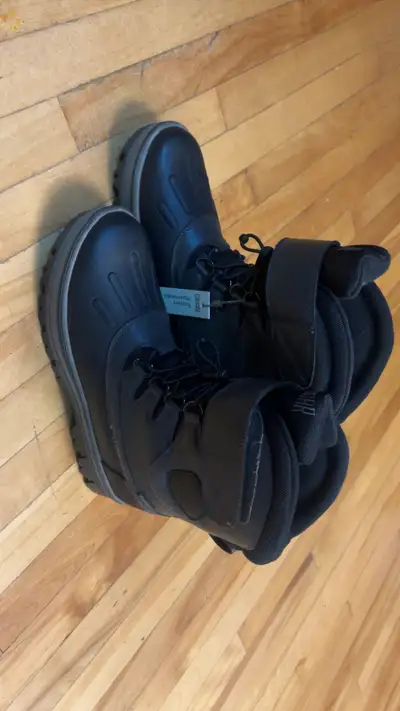 Bottes Neufs Hommes Taille 8, View more