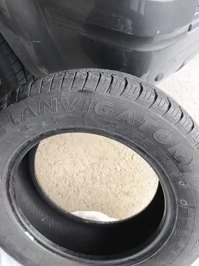 Near new 225/65/ r17 2000 kms tires manufactured 1225, 2025