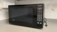 Panasonic Family size  1200 W Microwave, 1.6 cuft