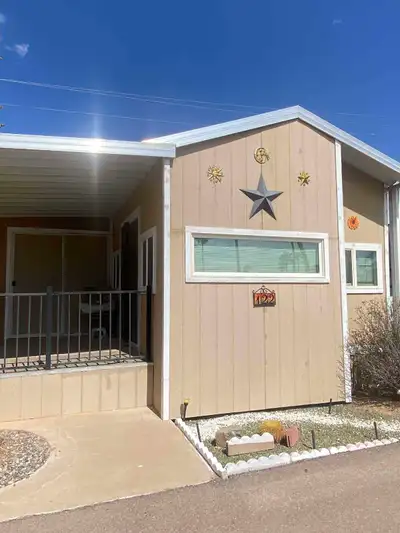 For sale or rent!! In Arizona!!!!! Ready to sell...lets make a deal Our home is for sale ...but if y...