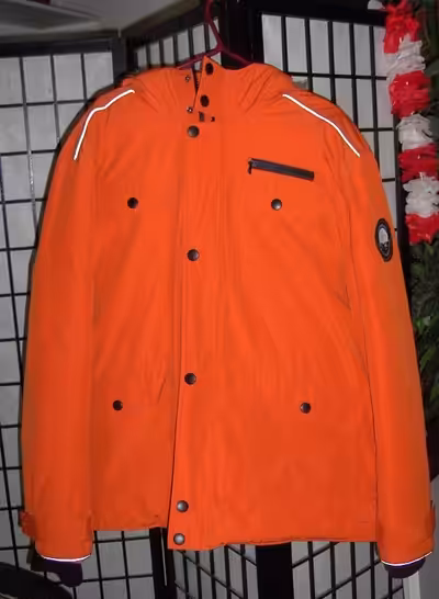 This is a very warm, quality coat. It's down filled and made for extreme cold weather. It says "Perf...