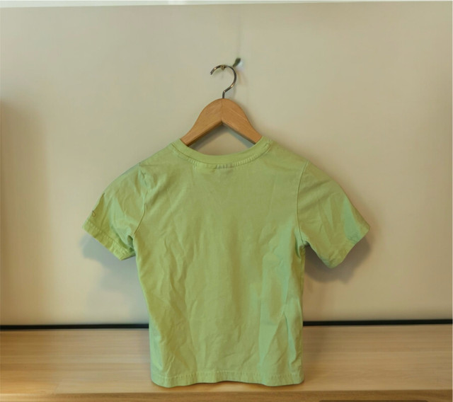 Star Wars Baby Yoda/Grogu Short Sleeve Green T-Shirt Size 5 Boy in Clothing - 5T in Winnipeg - Image 3