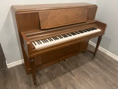 Heintzman piano, View more