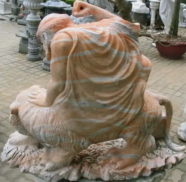 Sculpted Marble Statue, Lohan Monk Taming Tiger in Arts & Collectibles in City of Montréal - Image 4
