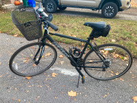 Like new Genesis men’s bicycle for sale (Trafik 1.0)