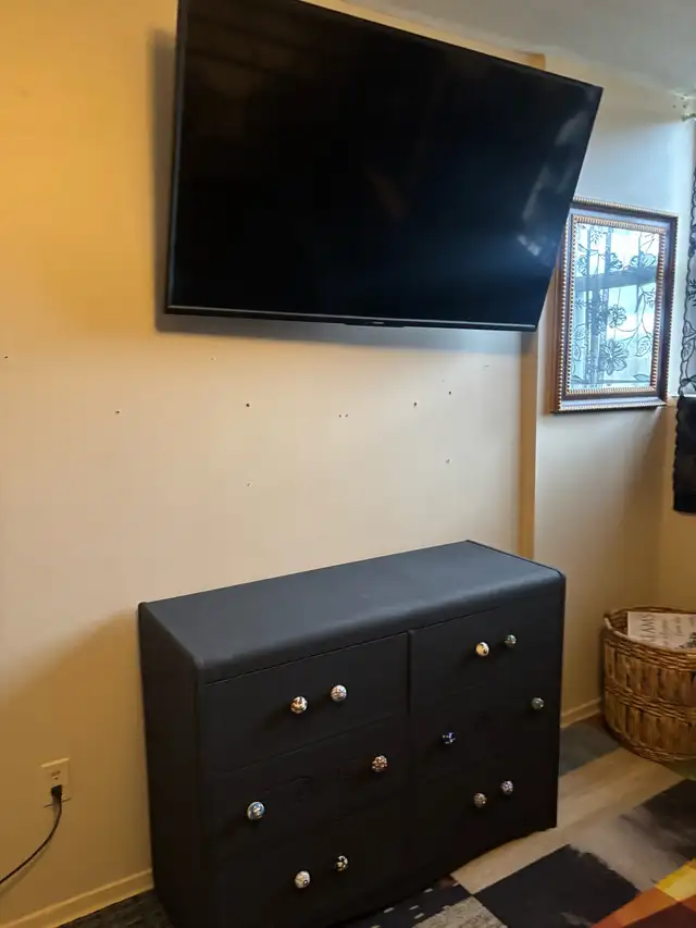 Room for rent | Room Rentals & Roommates | Oakville / Halton Region ...