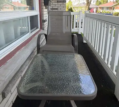 Salon de balcon / terrasse – 2 chaises + table assortie, View more
