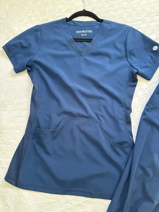 Brand New Scrubs Size XS in Women's - Other in Strathcona County - Image 4