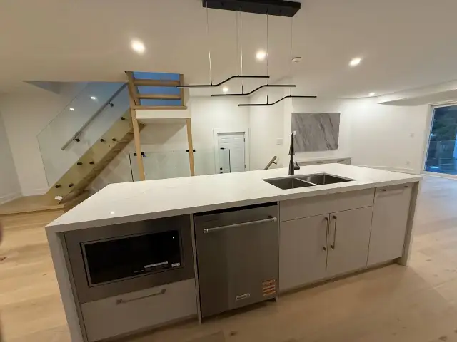 Basement, Bathroom, Kitchen Renovation | Quality Work Guaranteed in Renovations, General Contracting & Handyman in City of Toronto - Image 4