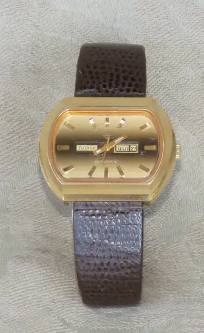 ZODIAC 35 DAY DATE BRONZE 17J AUTOMATIC WATCH ETA 2678 EXCELLENT, View more