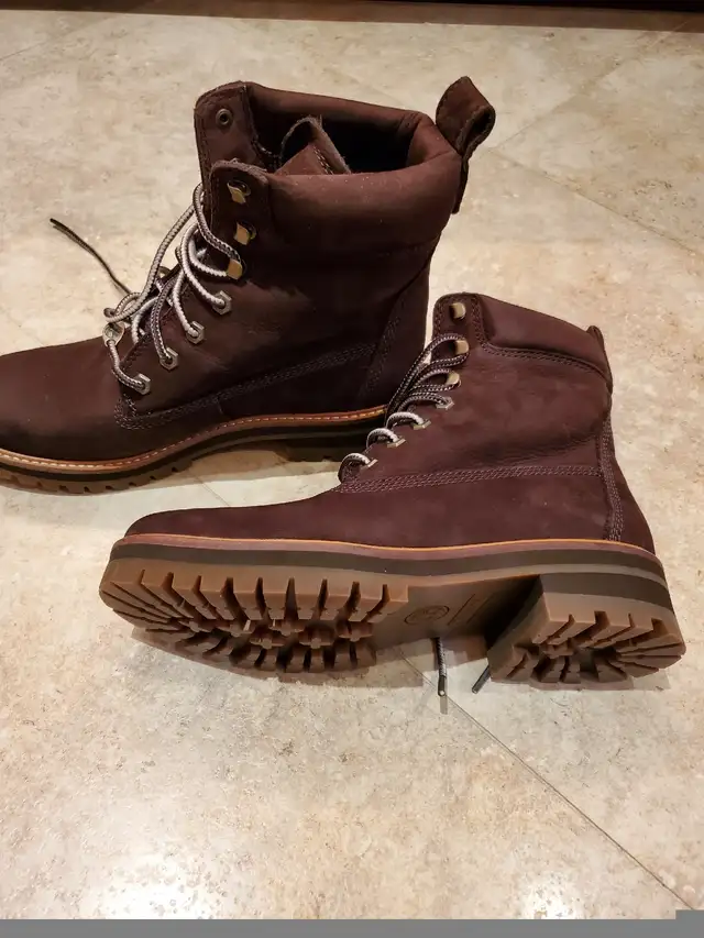 BNWT Timberland Courmayeur Valley 6in boots in Women's - Shoes in Markham / York Region - Image 3