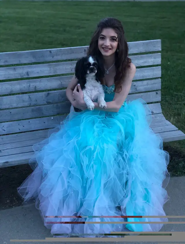 Ombré grad dress with leg slit in Women's - Dresses & Skirts in Medicine Hat - Image 6