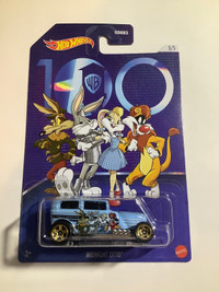Hot wheels Midnight Otto 100 years looney toons Diecast Tv car