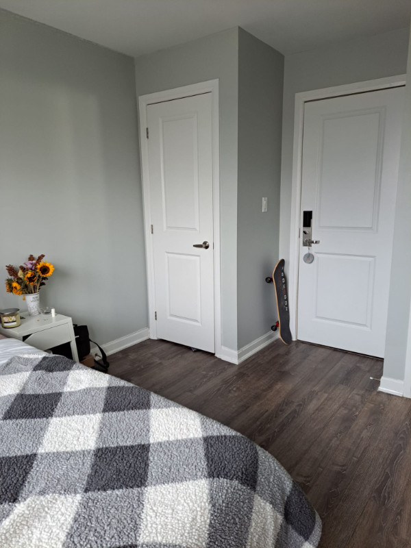 Room For Rent (1 occupant) in Room Rentals & Roommates in Barrie - Image 2