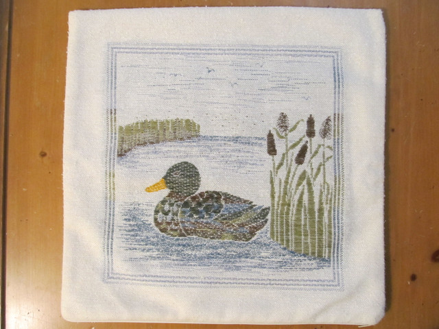 CUSHION COVERS “Duck” and “Clover” - Circ 1987 in Home Décor & Accents in City of Halifax