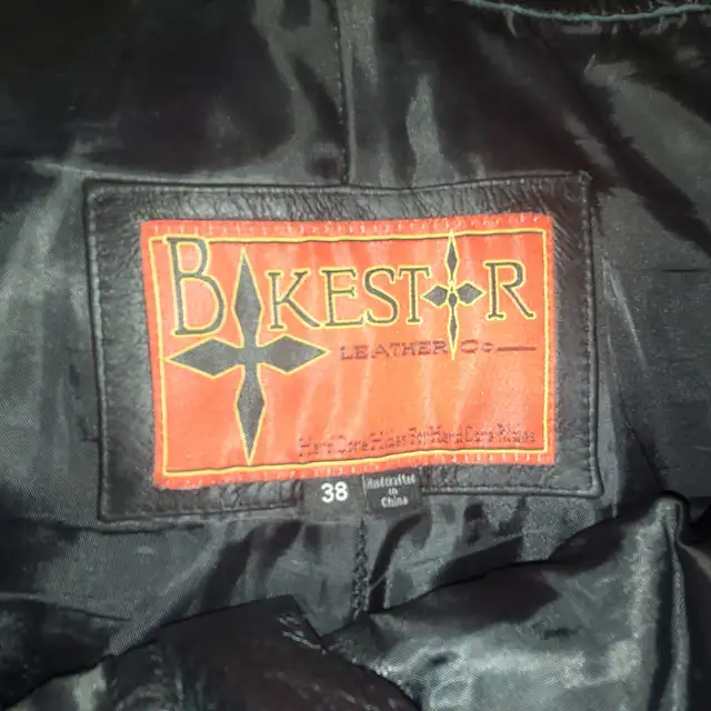 Motorbike - Bike star Leather pants and vest in Motorcycle Parts & Accessories in Red Deer - Image 4