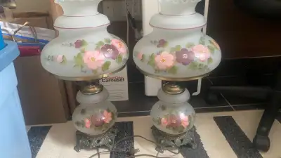 2 vintage lamps, View more
