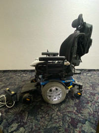 Quantum Q6 Power Wheelchair for sale