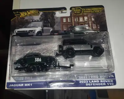Jaguar/Land Rover Hot Wheels Premium Team Transport #74, View more