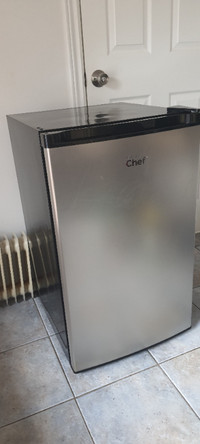 MasterChef Compact Mini Refrigerator