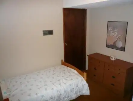 Private Room for  Female Student or Worker in Room Rentals & Roommates in Vancouver - Image 5