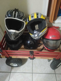 5 motorcycle helmets 