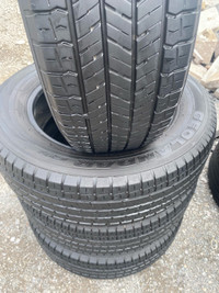 4 pneus d’été usagés à vendre Yokohama Geolandar P225/65R17 100H