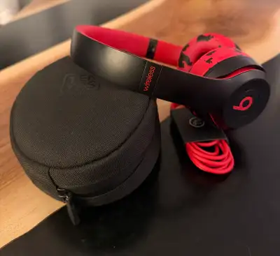 Beats Solo 3 - Special 10th Anniversary - like new!, View more