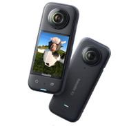 Insta360 x3 with 3 batteries and charger