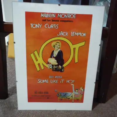 Movie posters - Wizard of oz and Hot, View more