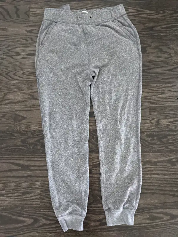 Sweatpants in Kids & Youth in Mississauga / Peel Region - Image 3