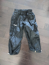 K-Way size 4 kids windpants