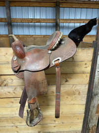 14” Barrel Saddle