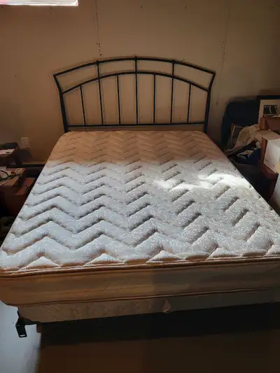 Queen bedroom set, View more