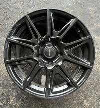 17” black aluminum rims 