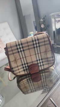 Authentic vintage burberry purse, handbag, or bag - pls read ad