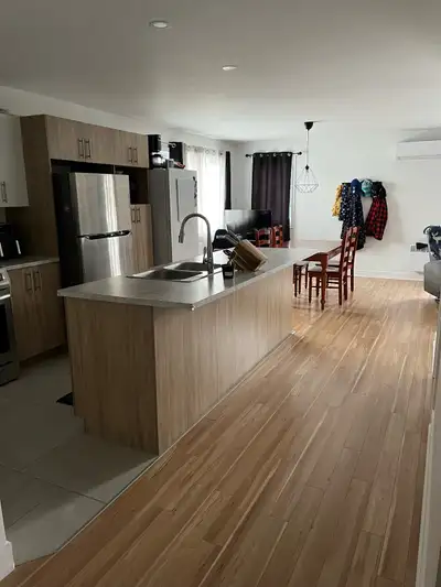 Appartement 4 1/2 à louer à St-Esprit