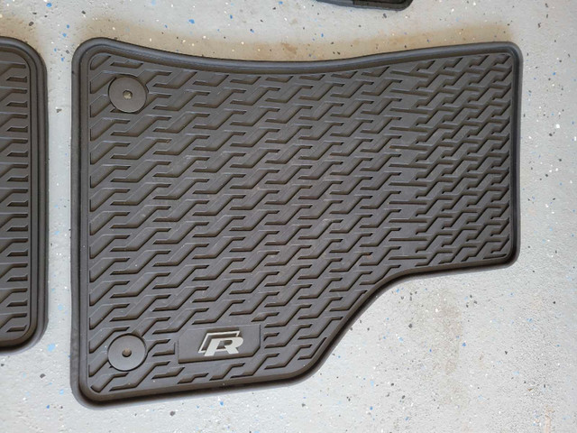 Rubber floor mats for MK7 Golf R  in Other in Oshawa / Durham Region - Image 3