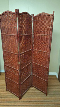 3 Panel foldable woven bamboo room divider