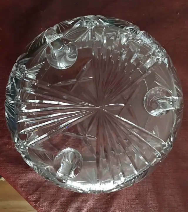 Pinwheel Crystal Bowl - Bol en cristal in Kitchen & Dining Wares in Longueuil / South Shore - Image 4