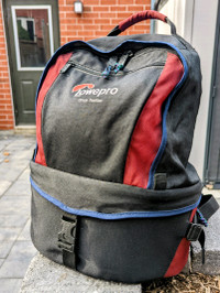 Backpack with camera gear protection 