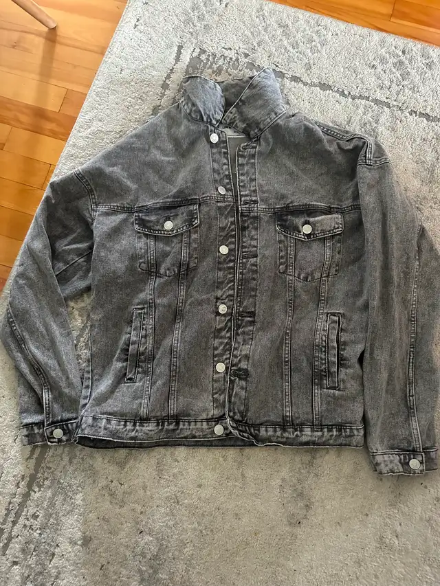 Jacket552492759180922881