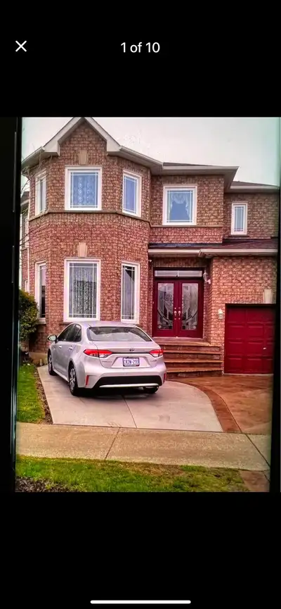 private room near Eglinton/ Central Pkwy