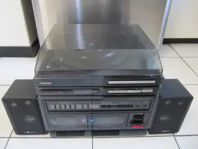 Classic Toshiba Model SL-3147 Stereo Sound System Circa 1987, View more