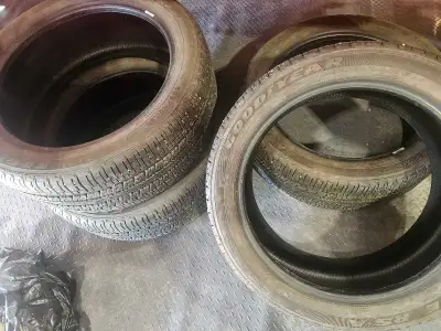 Goodyear Eagle RS-A tires with 10k kms on them. 255/45R20. Tread is great. They came off an Acura RD...