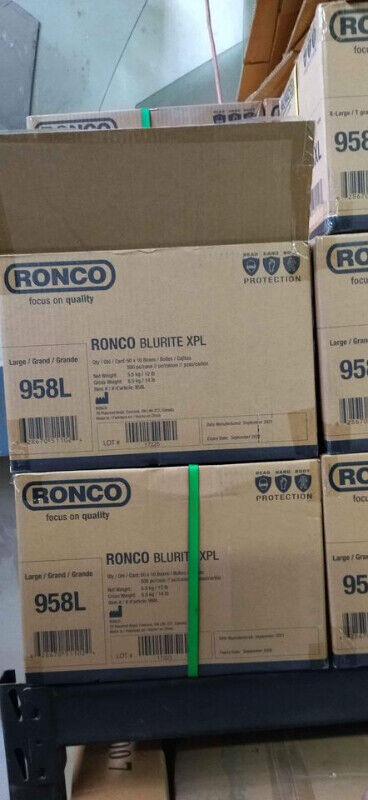 RONCO 8 MIL NITRILE GLOVES in Other in City of Toronto - Image 3