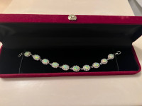 RARE OPAL GEM BRACELET - NEW