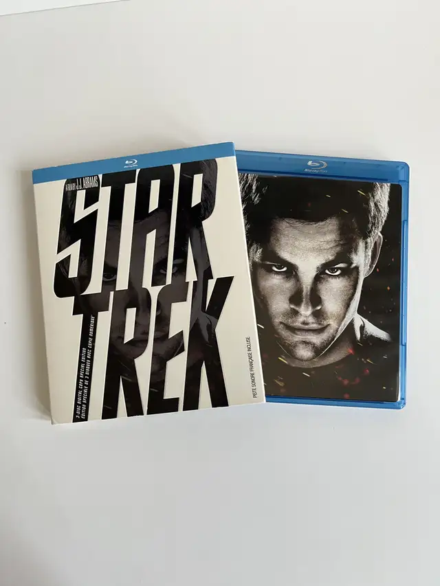 Star Trek 2009 on bluray in CDs, DVDs & Blu-ray in Barrie - Image 2