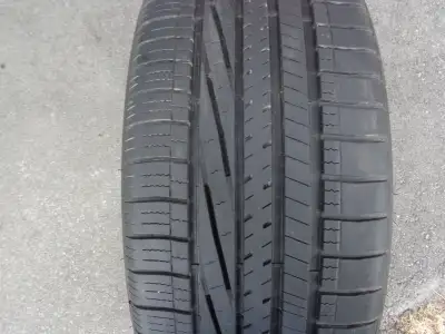 I have 1 goodyear tire all season there is 1,500 klm on it only $80 firm, 245/45 R20, no rims includ...