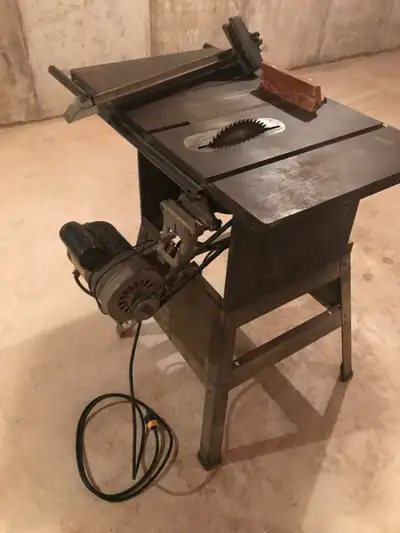 MOVING SALE !!  ..  Cast Iron Rockwell Beaver Table Saw, View more